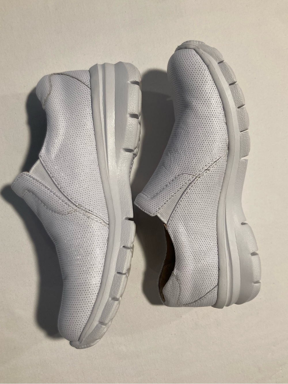 Nurse Mates White Slip-On Shoes Size 8W